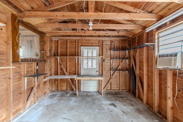 380 WALKERTOWN DR, Savannah, TN 38372