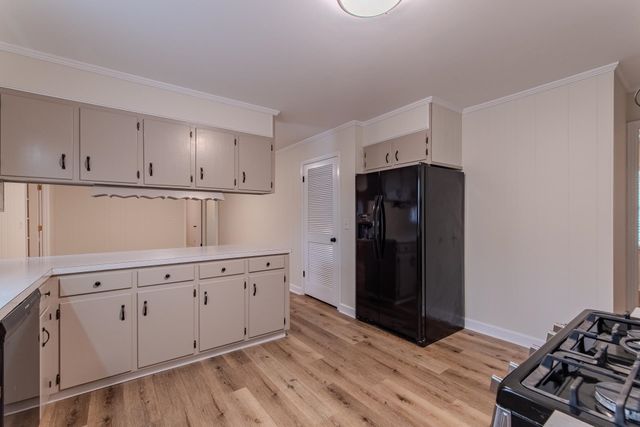 380 WALKERTOWN DR, Savannah, TN 38372