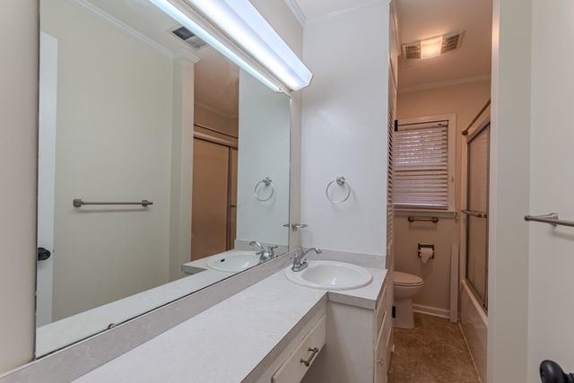 380 WALKERTOWN DR, Savannah, TN 38372