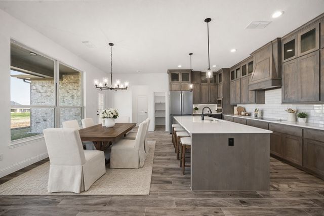 441 Paradise Ridge Drive, Waxahachie, TX 75167