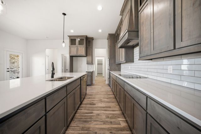 441 Paradise Ridge Drive, Waxahachie, TX 75167