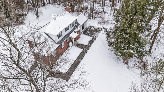 19 Hillcrest Drive, Sand Lake, NY 12196