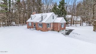 19 Hillcrest Drive, Sand Lake, NY 12196