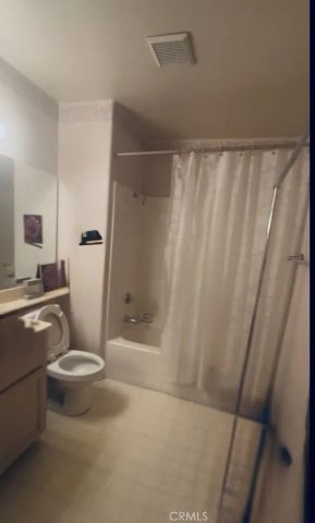 11410 Brookshire, Downey, CA 90241