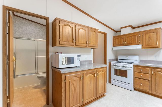 608 Kentucky Avenue, South Haven City, MI 49090