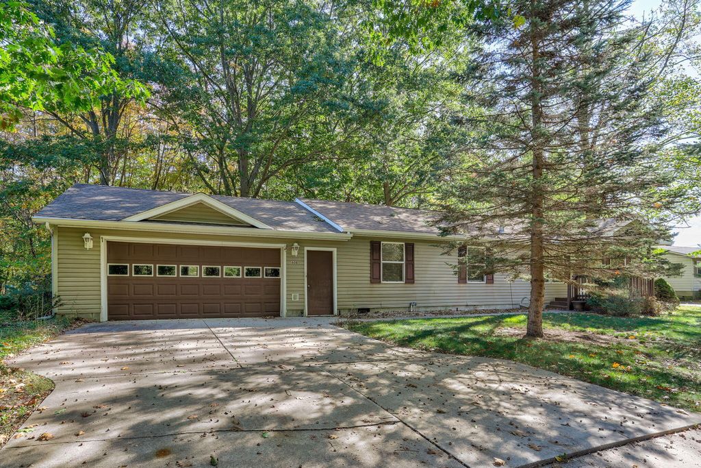 608 Kentucky Avenue, South Haven City, MI 49090