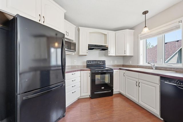 9155 Fairway Hill Drive, Elko New Market, MN 55020