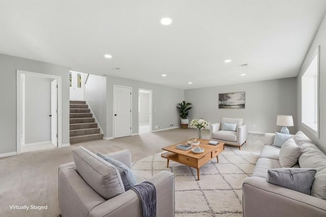 9155 Fairway Hill Drive, Elko New Market, MN 55020