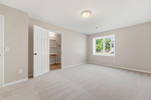 9155 Fairway Hill Drive, Elko New Market, MN 55020