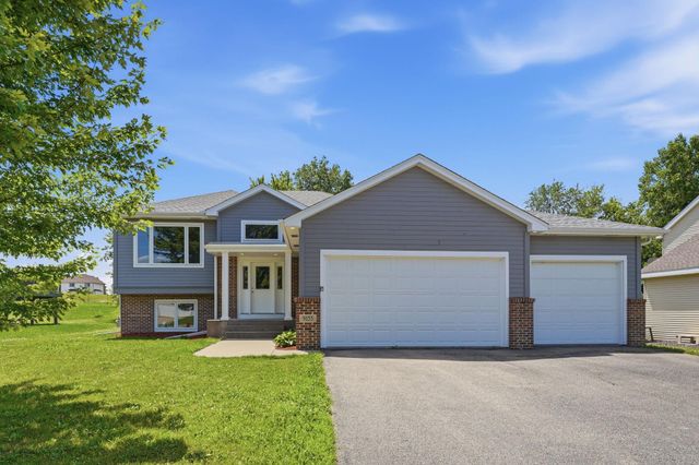 9155 Fairway Hill Drive, Elko New Market, MN 55020