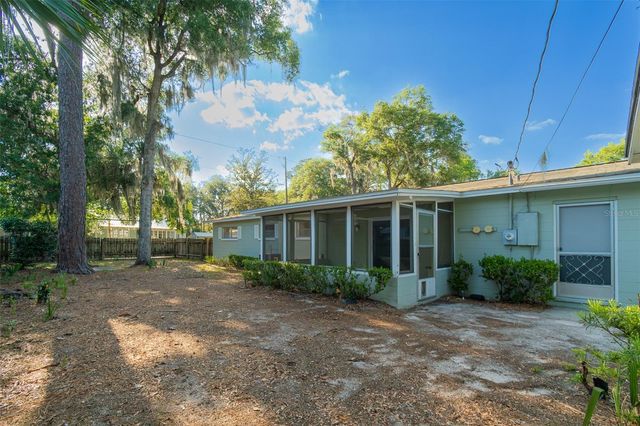 703 NE 6TH PLACE, Gainesville, FL 32601