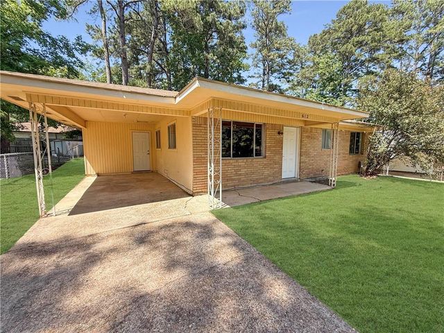 612 STANTON Street, New Llano, LA 71461