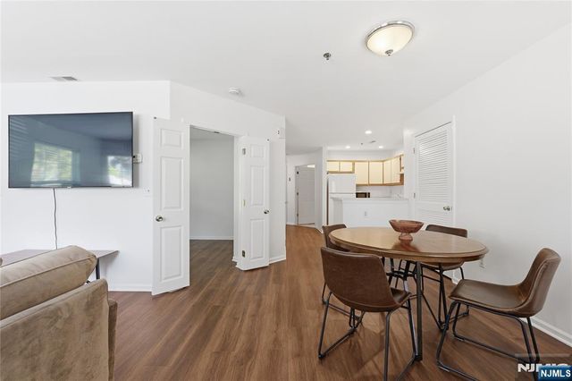 5301 Tudor Drive, Pequannock Township, NJ 07444
