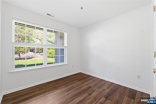 5301 Tudor Drive, Pequannock Township, NJ 07444