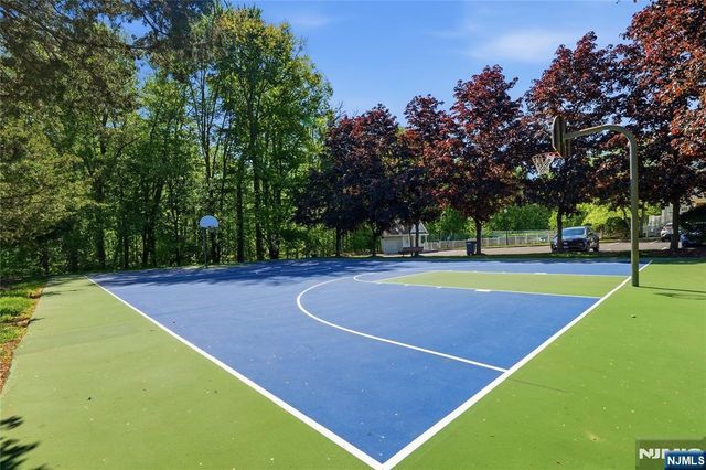 5301 Tudor Drive, Pequannock Township, NJ 07444