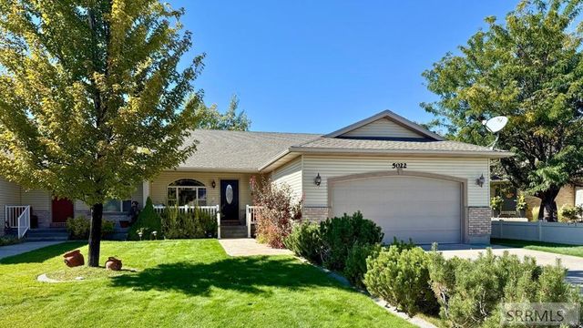 5022 Vintage Lane, Ammon, ID 83406