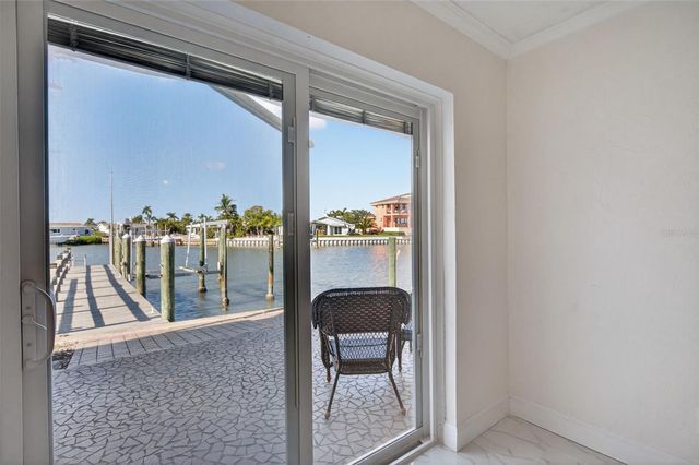 427 BOCA CIEGA POINT BOULEVARD N, St Petersburg, FL 33708