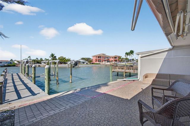 427 BOCA CIEGA POINT BOULEVARD N, St Petersburg, FL 33708