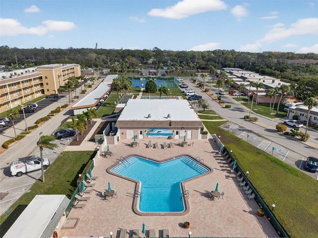 427 BOCA CIEGA POINT BOULEVARD N, St Petersburg, FL 33708