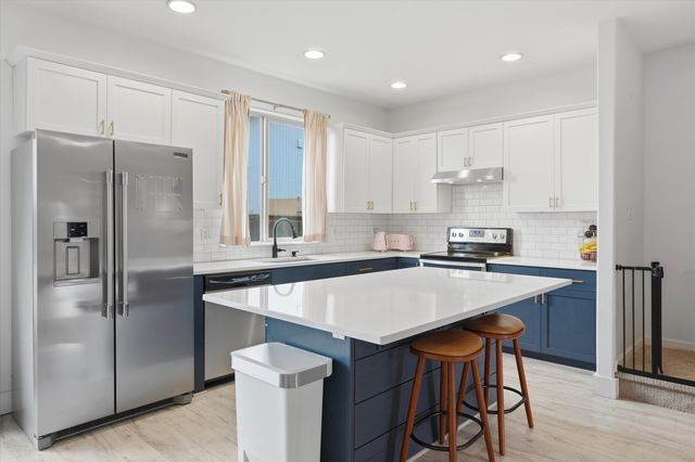 61216 Brittle Bush Street, Bend, OR 97702