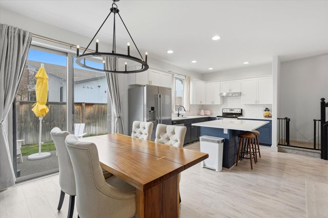 61216 Brittle Bush Street, Bend, OR 97702