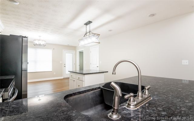 2013 Aster Drive, Jeffersonville, IN 47130