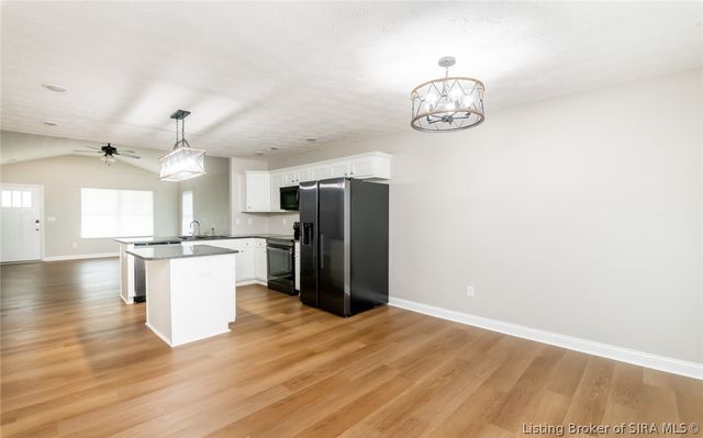 2013 Aster Drive, Jeffersonville, IN 47130