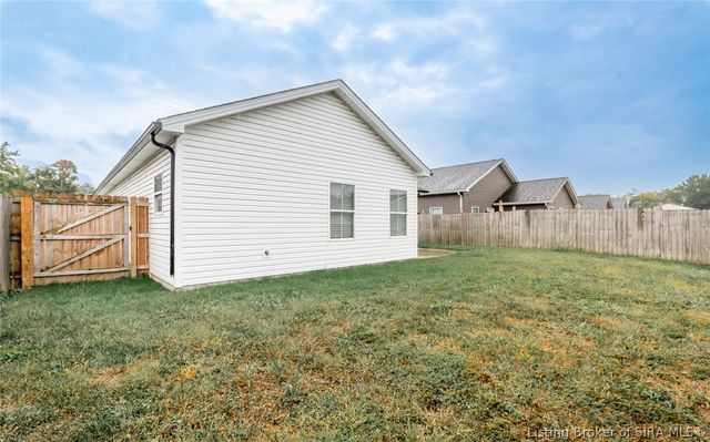 2013 Aster Drive, Jeffersonville, IN 47130