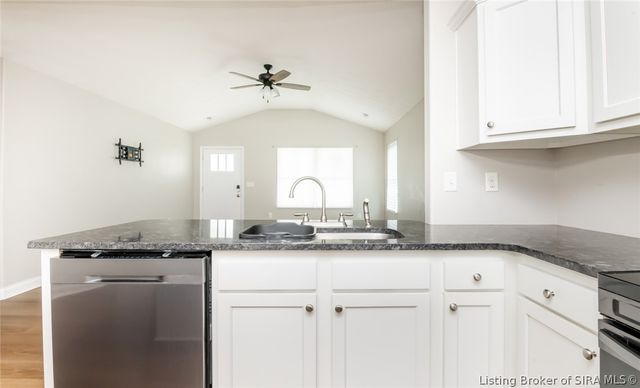 2013 Aster Drive, Jeffersonville, IN 47130