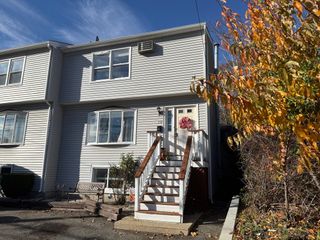 771 Boston Street 771, Lynn, MA 01905