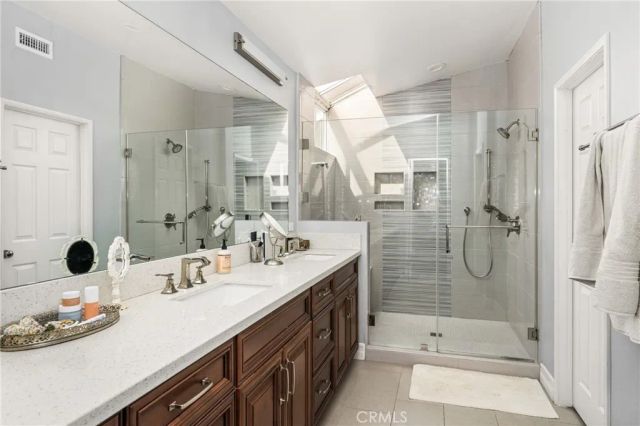 8346 E Quiet Canyon Court, Anaheim, CA 92808