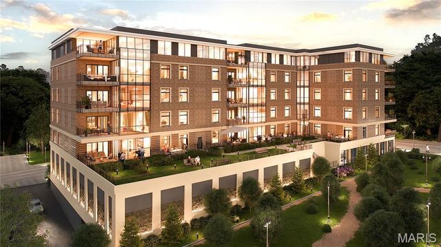 61 Topton Way 404, Clayton, MO 63105