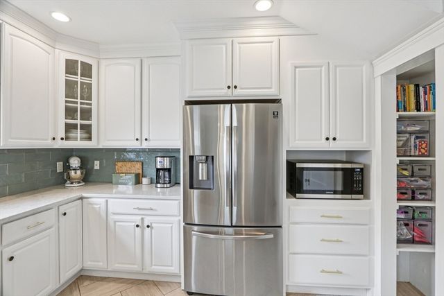 144 Bishop St, Framingham, MA 01702