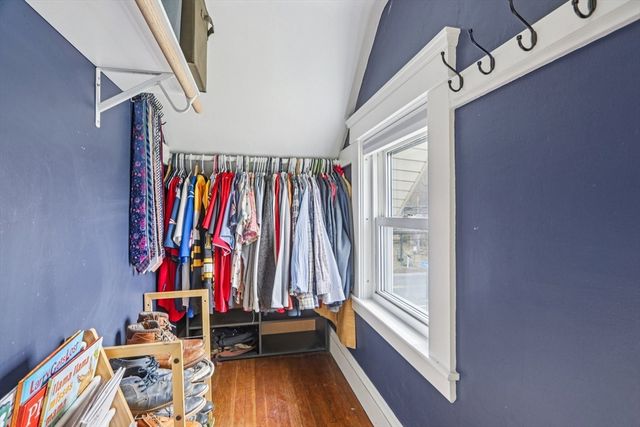 144 Bishop St, Framingham, MA 01702