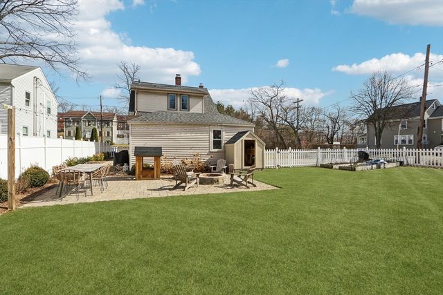 144 Bishop St, Framingham, MA 01702