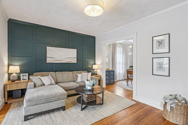 144 Bishop St, Framingham, MA 01702