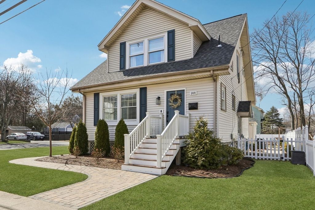 144 Bishop St, Framingham, MA 01702
