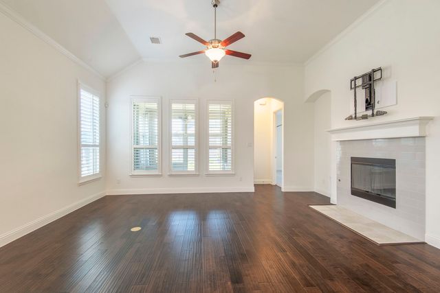 861 Field Crossing, Little Elm, TX 76227