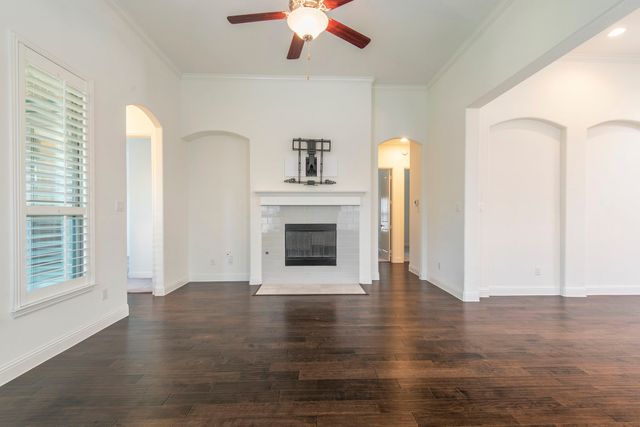 861 Field Crossing, Little Elm, TX 76227