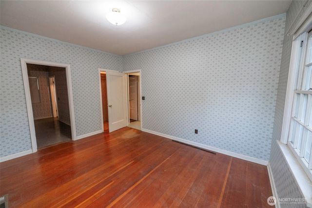 40 NW B Street, College Place, WA 99324