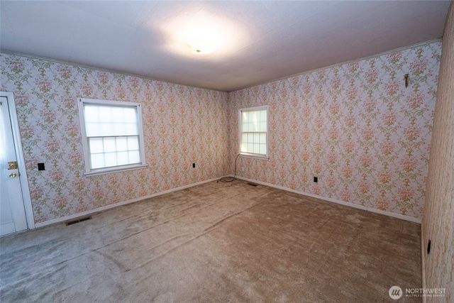 40 NW B Street, College Place, WA 99324