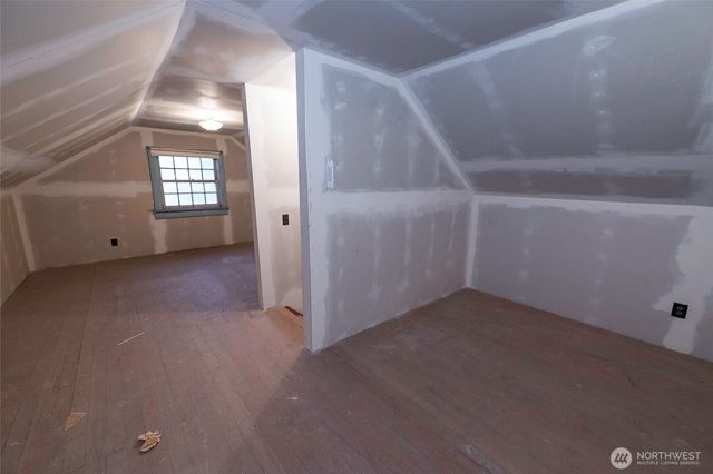 40 NW B Street, College Place, WA 99324