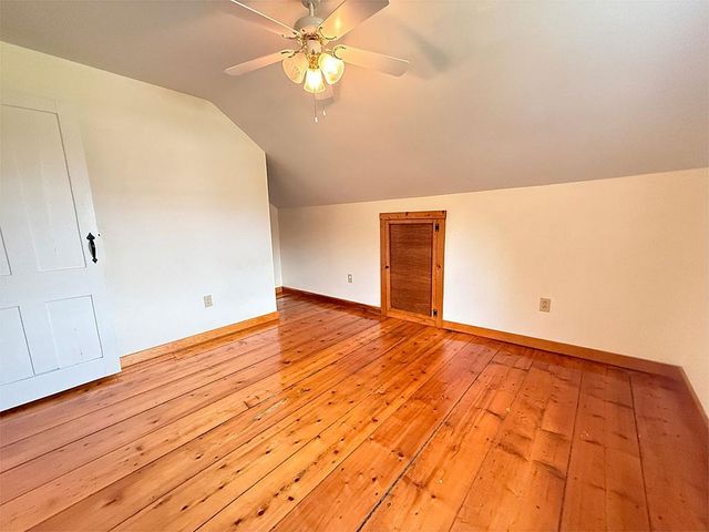 189 Pine Street, Castleton, VT 05735