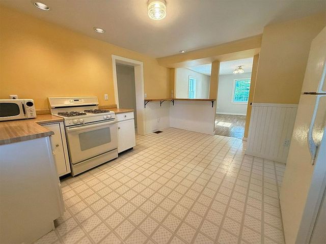 189 Pine Street, Castleton, VT 05735