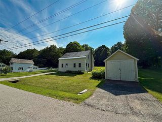 189 Pine Street, Castleton, VT 05735