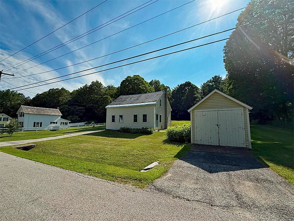 189 Pine Street, Castleton, VT 05735