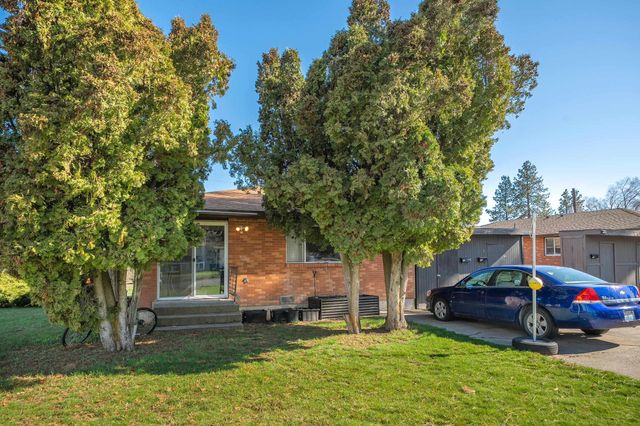 1521 4th St, Cheney, WA 99004