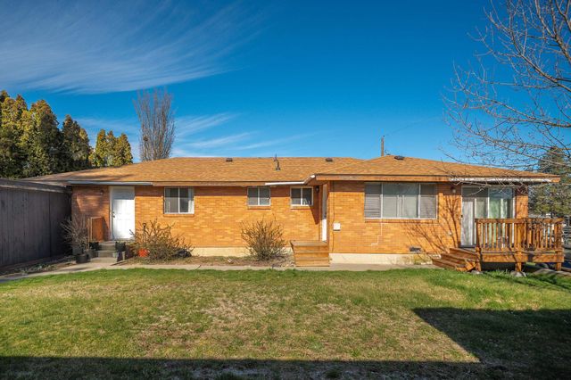 1521 4th St, Cheney, WA 99004