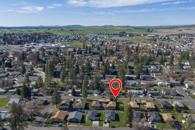 1521 4th St, Cheney, WA 99004