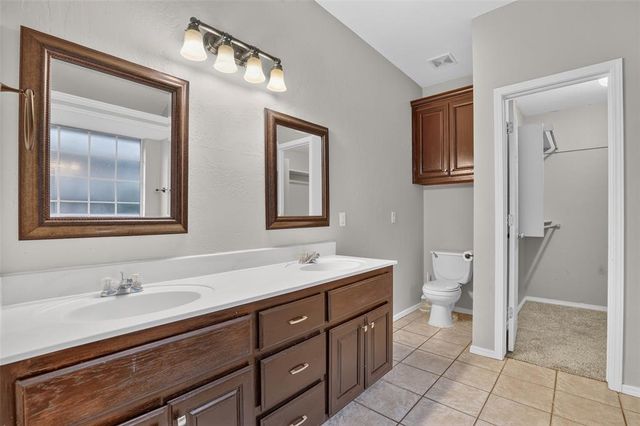 1309 Ethan Lane, Yukon, OK 73099